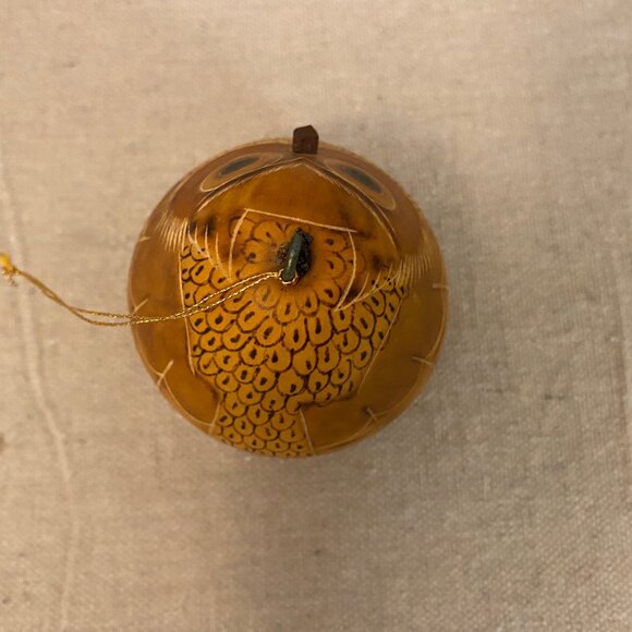 Carved Bird Gord Ornament Peru - Picture 5 of 8